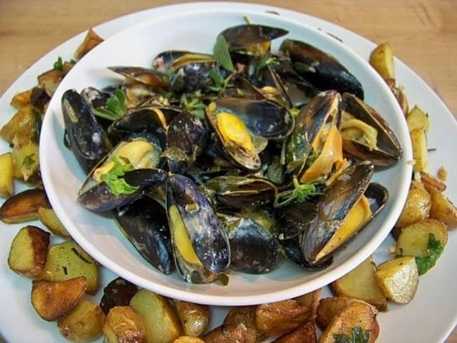 Moules au pourpier, piment d'Espelette et crème au Xérès