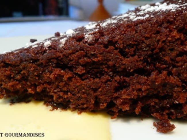 Gâteau au chocolat et au sirop de sucre de canne