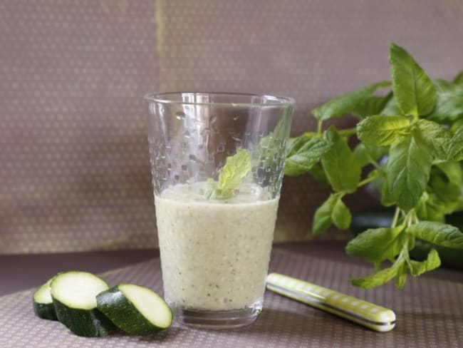 Lassi de courgettes au chèvre at aux épices