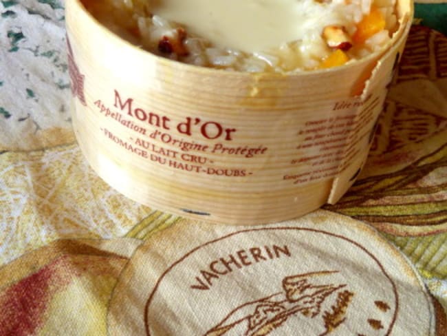 Risotto au fromage Mont d'Or, abricots secs et noisettes