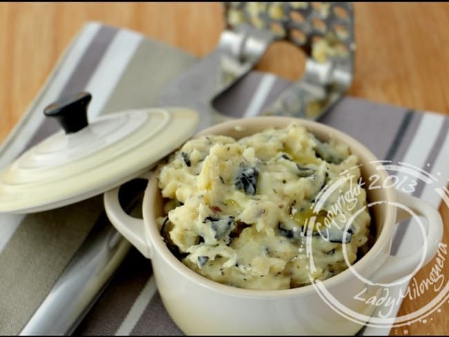 Purée aux champignons trompettes de la mort et à la sauge