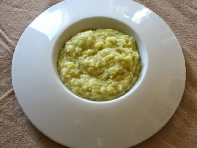 Purée de pommes de terre au céleri branche