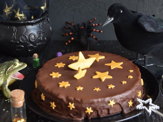 Gâteau magique au chocolat facile à décorer