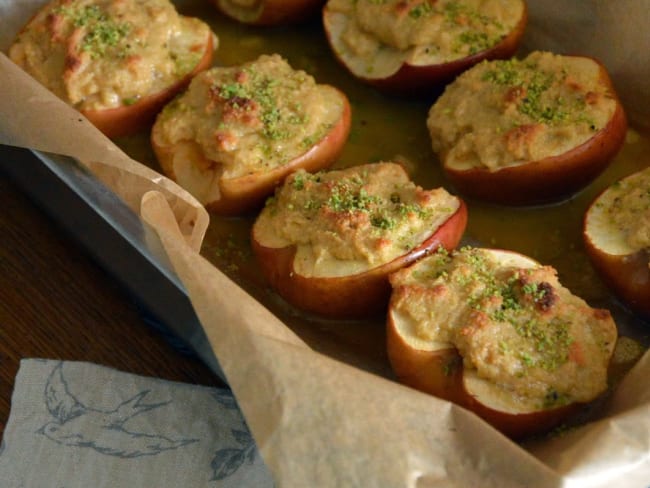 Pommes au four à la crème d'amande et à la pistache