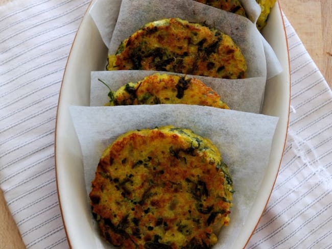 Galettes de quinoa aux fanes de carotte