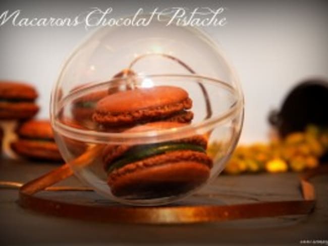 Macarons chocolat pistache