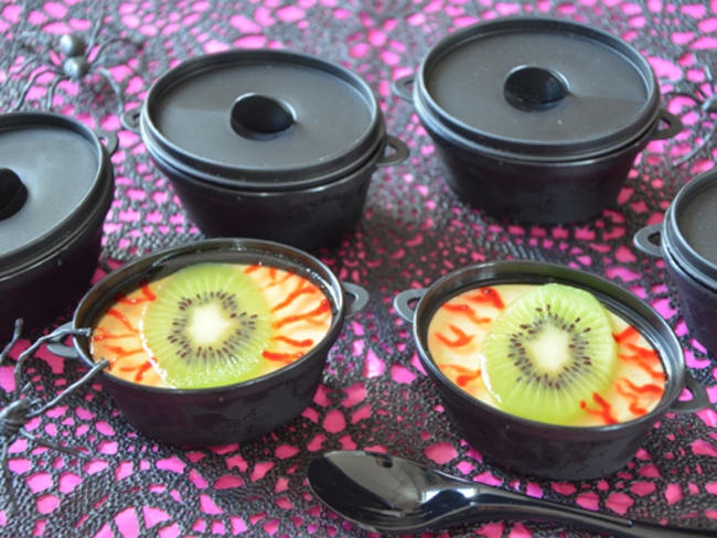 Panna cotta vanille kiwi pour halloween