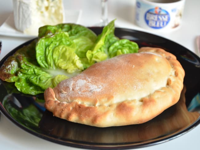 Mini calzones au Bresse Bleu