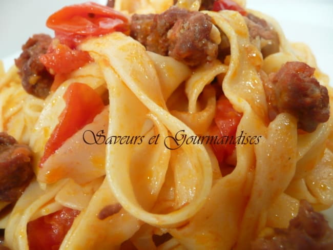 Tagliatelles bolognaises à la saucisse façon Gordon Ramsay