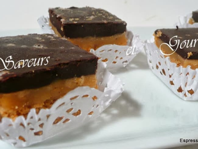 Petits Gâteaux Sablés au Caramel et Café.