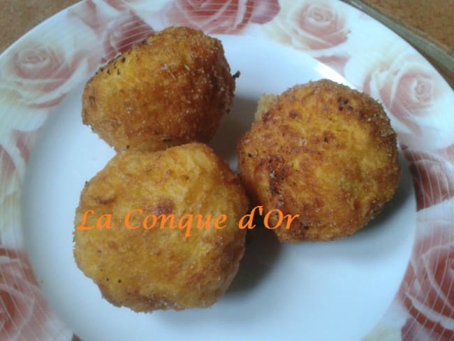 Croquettes de courge rouge aux amandes effilées