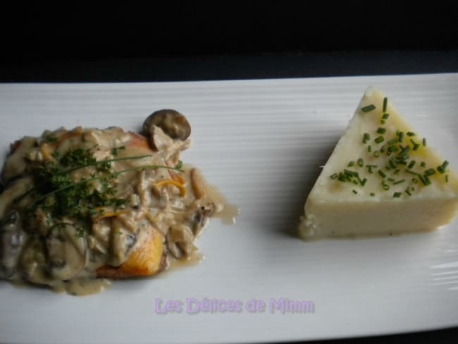 Filet d’omble chevalier, sauce aux champignons des bois et purée de topinambours, un plat qui sent bon l'automne