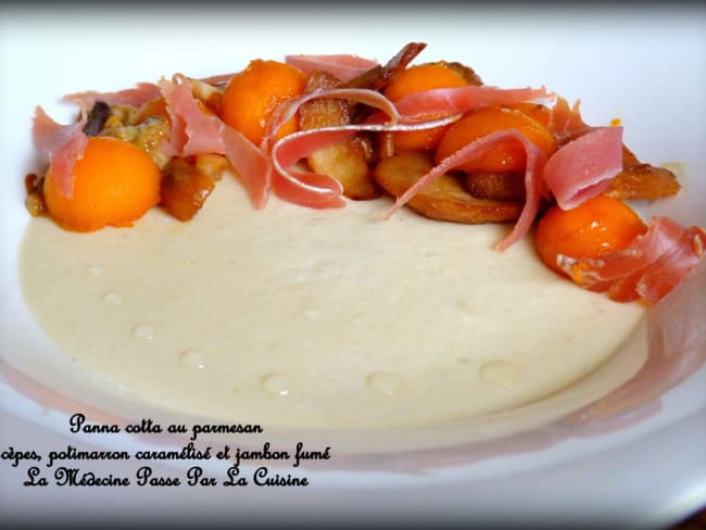 Panna cotta de parmesan, potimarron, cèpes et jambon fumé