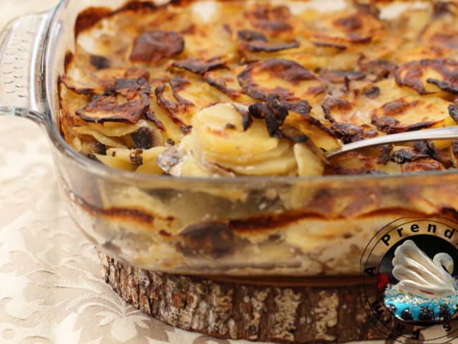 Gratin de pommes de terre aux champignons de Paris