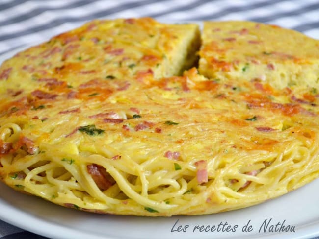 Gâteau de spaghettis aux lardons et cheddar