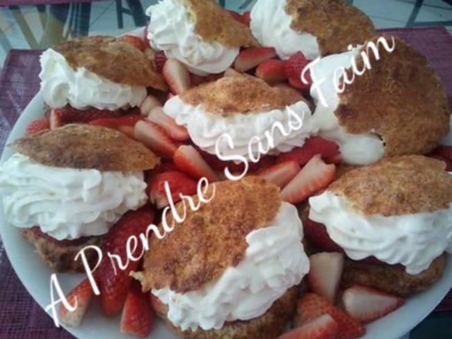 Tartes aux fraises individuelles à l'américaine