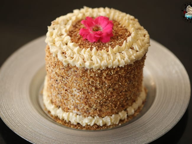 Gâteau vanille Nutella, praliné aux noisettes et crème à la fleur d'oranger