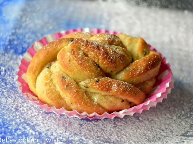 Petites brioches suédoises à la cardamome « de luxe »