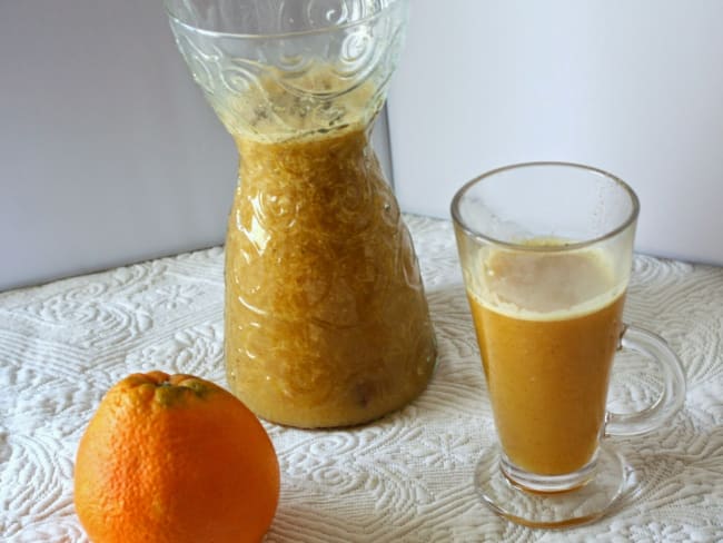 Jus d'orange chaud épicé