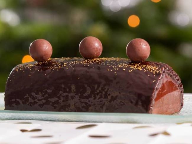 Bûche de Noël chocolat poires