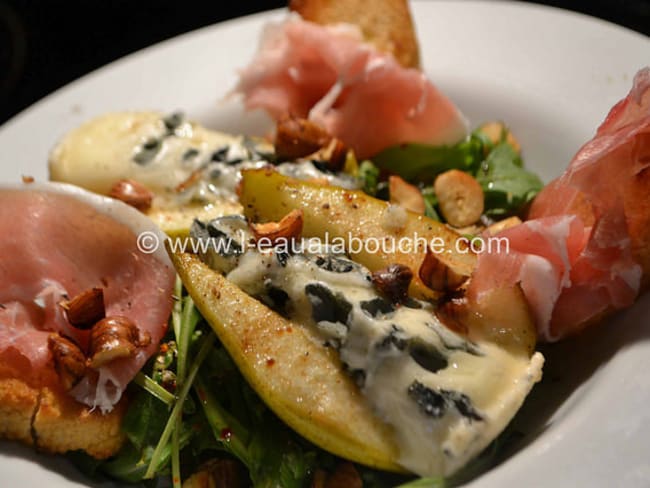 Poire Gratinée au Roquefort et au Jambon de Bayonne