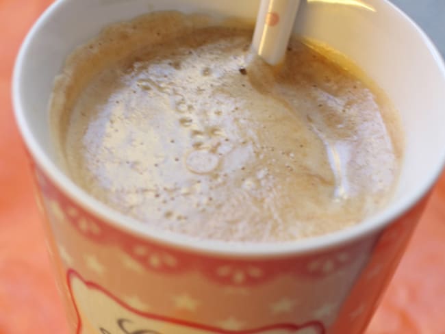 Café au lait à la courge et aux épices