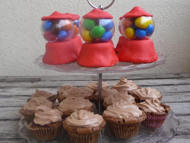 Cupcakes distributeurs de bonbons au Kinder chocolat