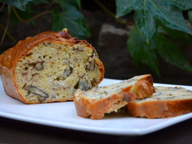 Cake aux noix et Roquefort