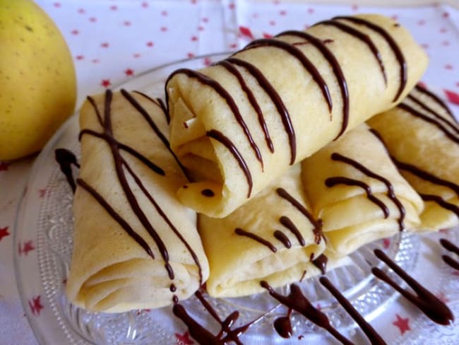 Rouleaux de crêpes pommes cannelle pour la chandeleur