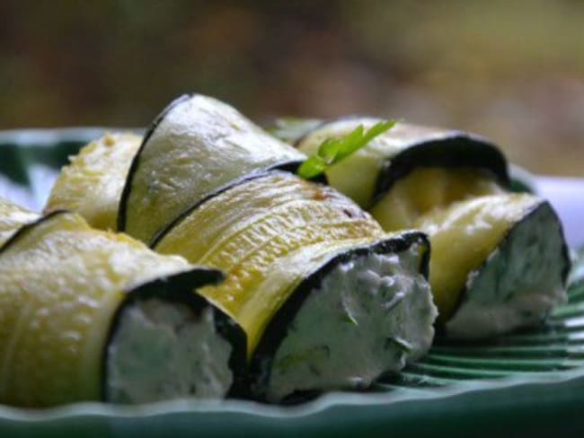 Canneloni de courgettes au chèvre et à la ricotta