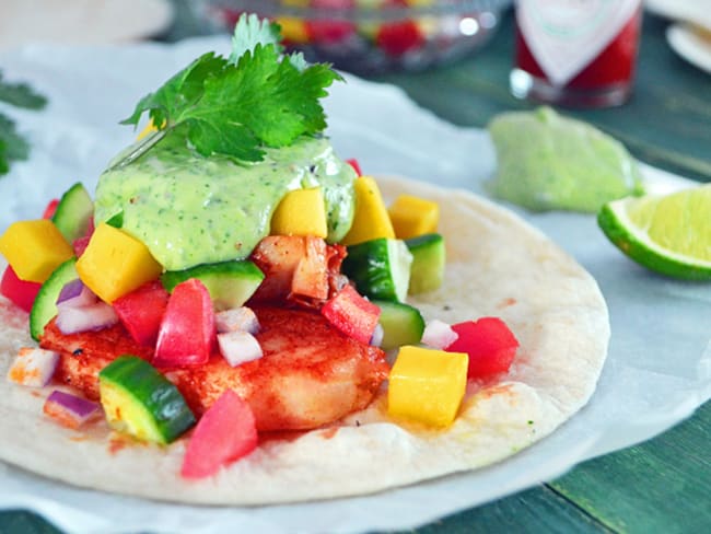 Tacos de Poisson avec Yogourt à l’Avocat et à la Coriandre