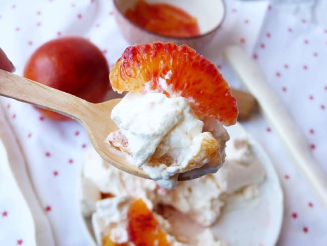 Eton Mess à l'orange sanguine et son syllabub au Campari