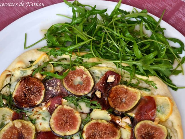 Pizza aux figues et Reblochon