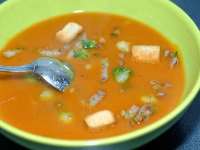 Soupe tomates et choux de Bruxelles