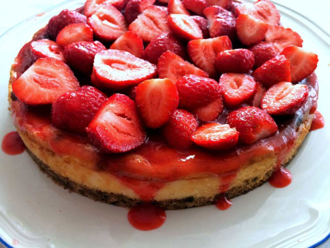 Cheesecake au chocolat blanc et aux fraises