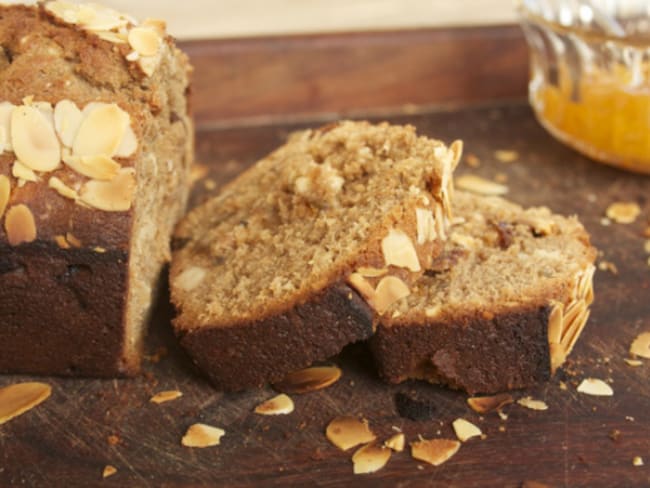 Cake à la farine de châtaigne et oranges confites