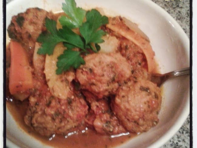 Tajine de boulettes de poisson à la chermoula