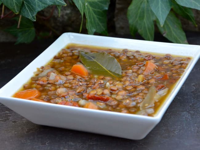 Soupe grecque aux lentilles