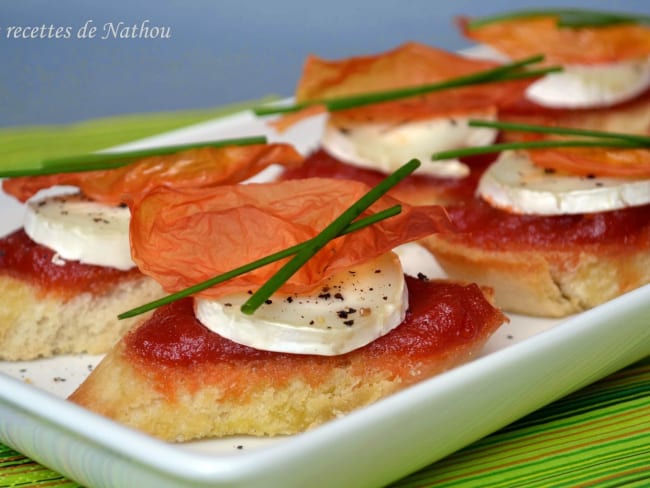 Bruschettas au confit de tomate et fromage de chèvre