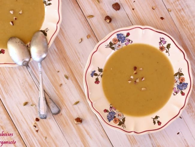 Velouté automnal de cardons à la cardamome