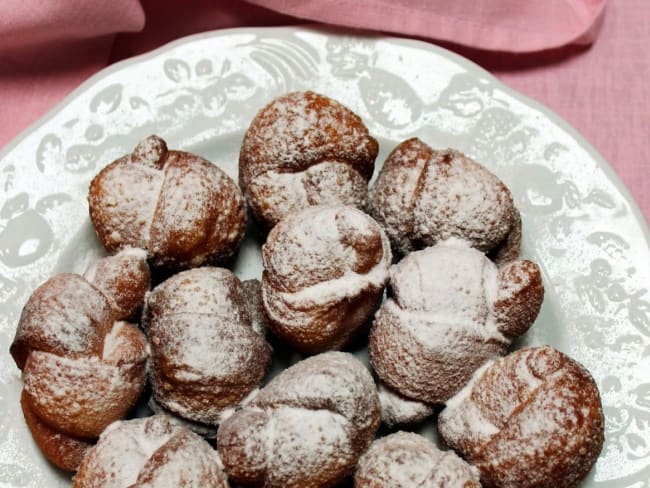 Beignets-nœuds luxembourgeois (Verwurelter)