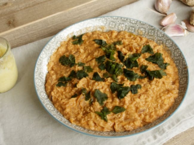 Dahl de lentilles corail au lait de coco