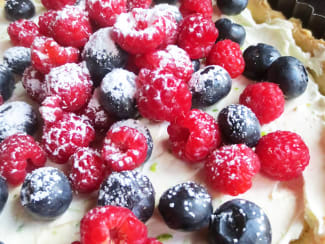 Tarte au mascarpone et aux fruits des bois