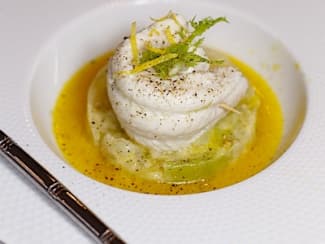 Filets de sole au beurre d'agrume et fondue de poireaux fenouils