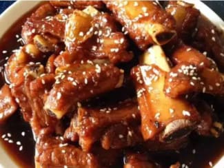 Sauce aigre douce traditionnelle comme dans les yamcha à Hongkong - Recette  par Twinsribbons