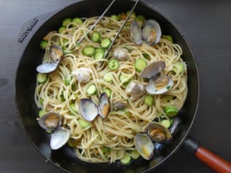 Spaghetti aux fruits de mer et premières courgettes