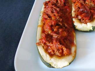Courgettes farcies à la bolognaise