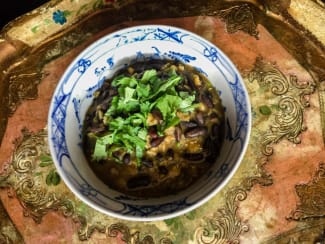 Recette pour Wok végane aux nouilles soba, tempeh et chou pointu