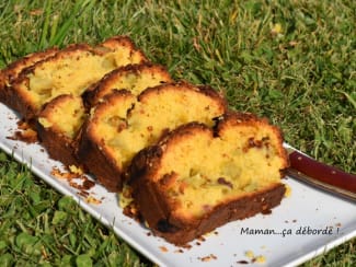 Gâteau Reine des Neiges (Pinata Cake) - Recette par Mamança déborde !