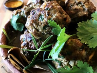 Curry de viande hachée à la japonaise - Recette par Un peu gay dans les  coings